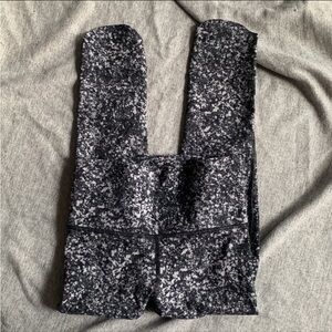 all in motion black speckled leggings - M 7/8